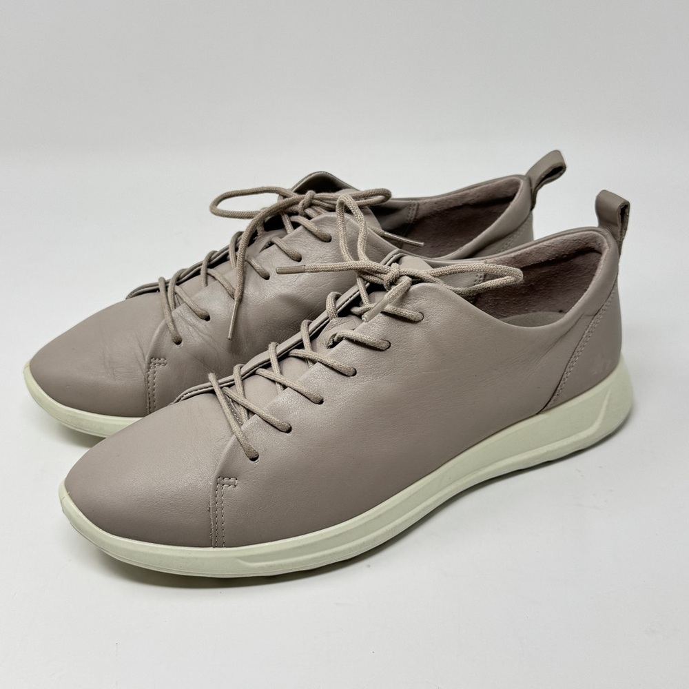 Ecco Women’s Flexure Runner Leather Sneakers - Size 40 EU